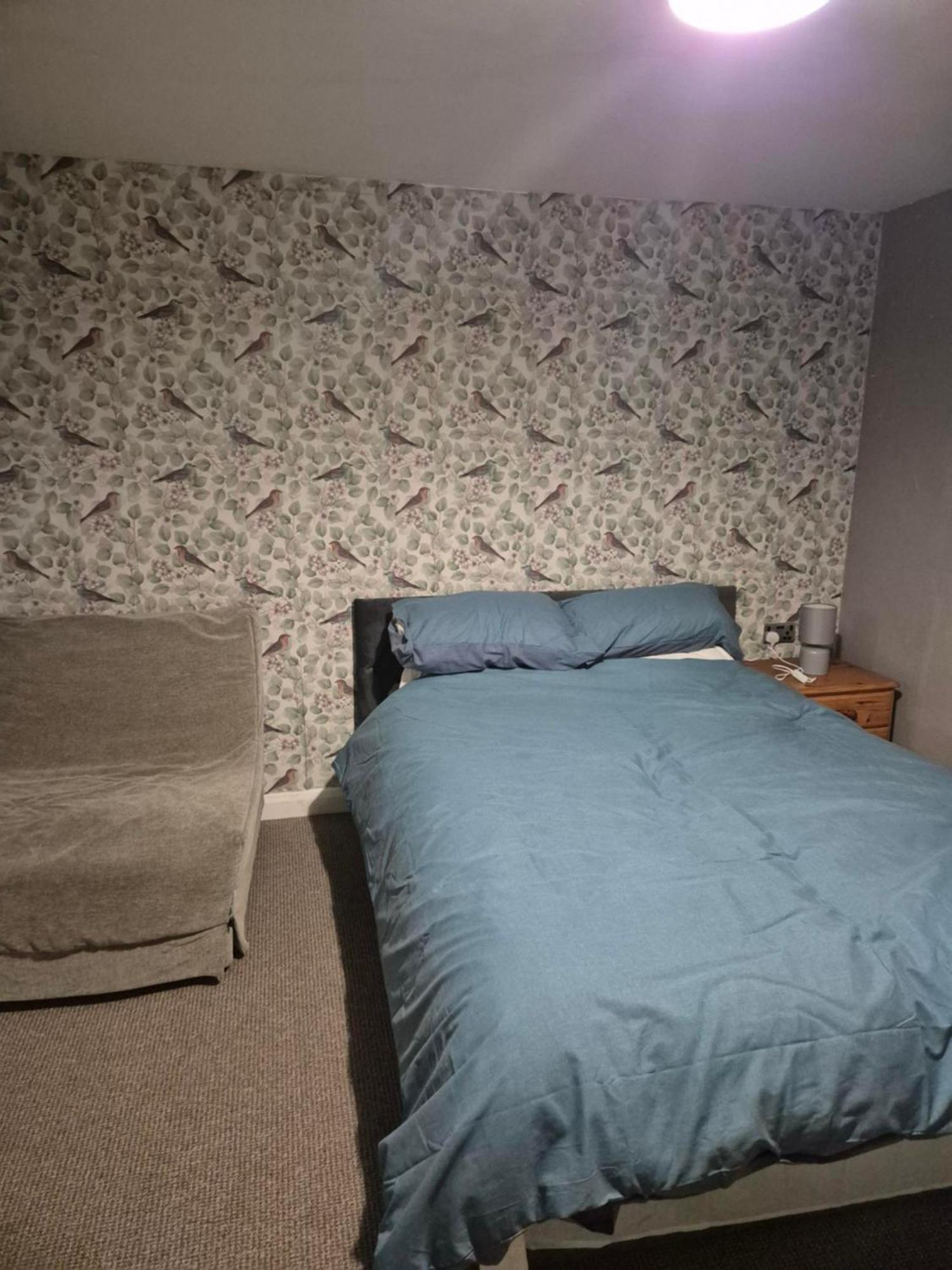 Accomadation Wrexham Zewnętrze zdjęcie